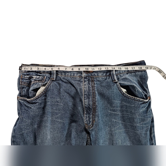 DHJC Mens Boot Cut jean Size 38×30 - Picture 4 of 7